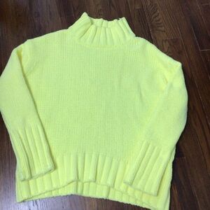 Philosophy soft sunny yellow long sleeve knit sweater women’s size small
